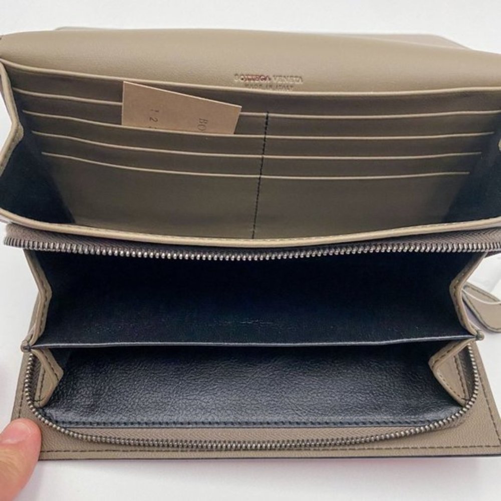 Bottega Veneta Rose Colorblock Continental Wallet - Picture 9 of 10